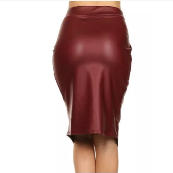 ❤️ Black Faux Leather Wrapped High Waist Skirt - Picture 3 of 3